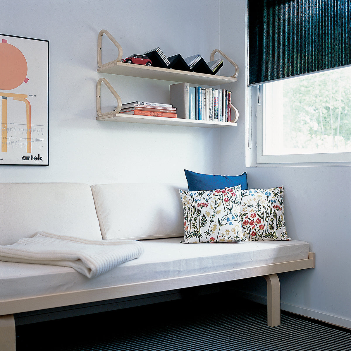 Artek Alvar Aalto Daybed 710