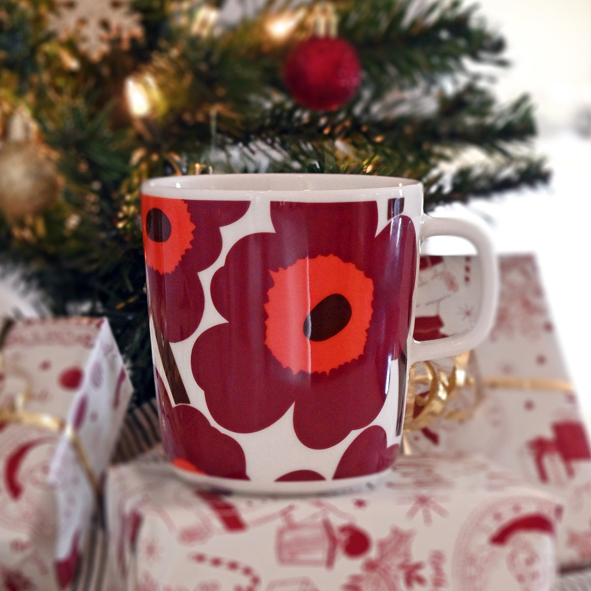 Marimekko Unikko Burgundy / Red / White Large Mug