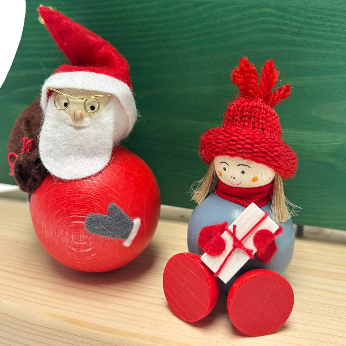 Large Christmas Tree with Two Candlelights, Santa Claus & Tonttu
