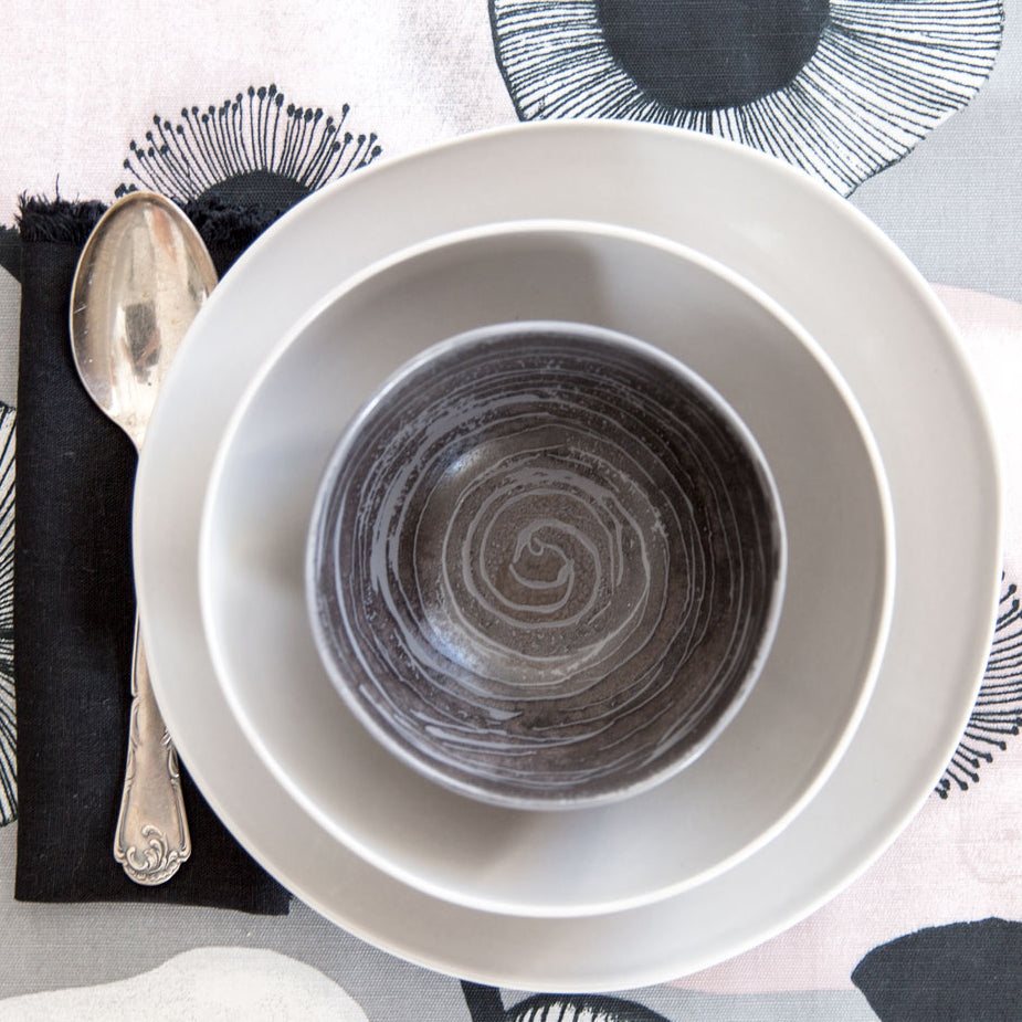 Pentik Kivi / Kallio Dinnerware
