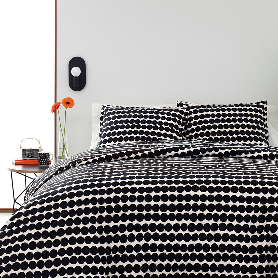 Marimekko Rasymatto White / Black Bedding