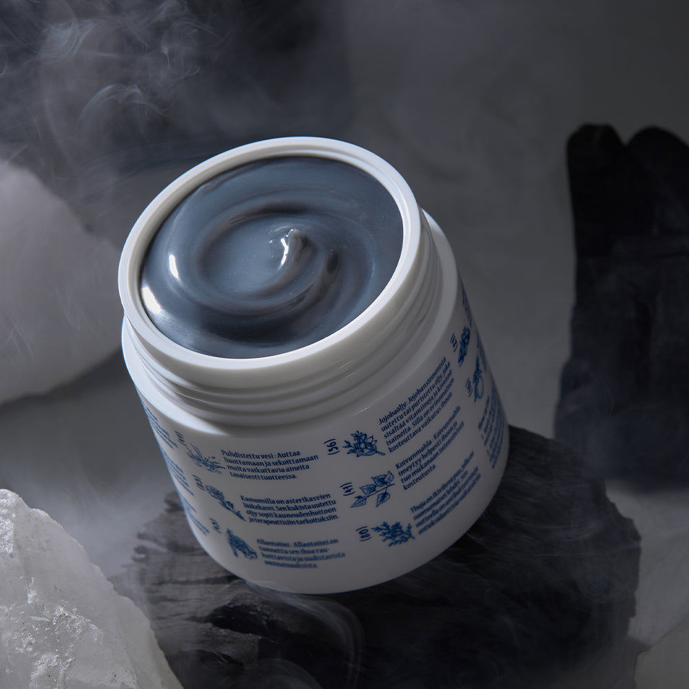 Torhop Kaamos Black Salt Warm Steam Cleansing Gel Balm