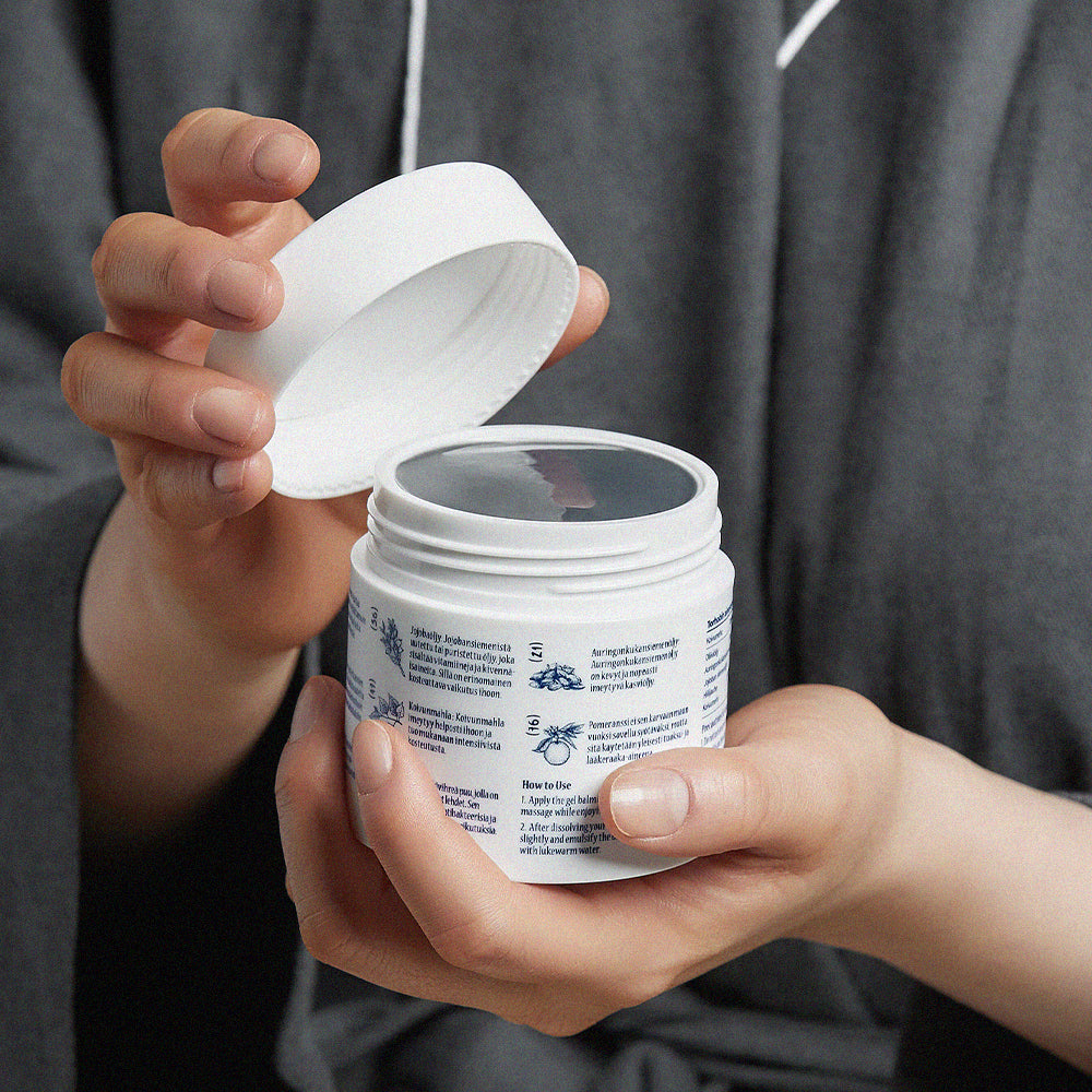 Torhop Kaamos Black Salt Warm Steam Cleansing Gel Balm