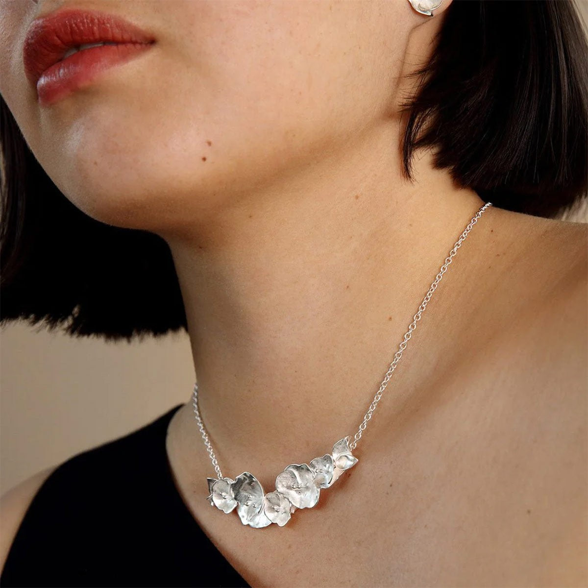 Kalevala Summer Night Rose Silver Necklace