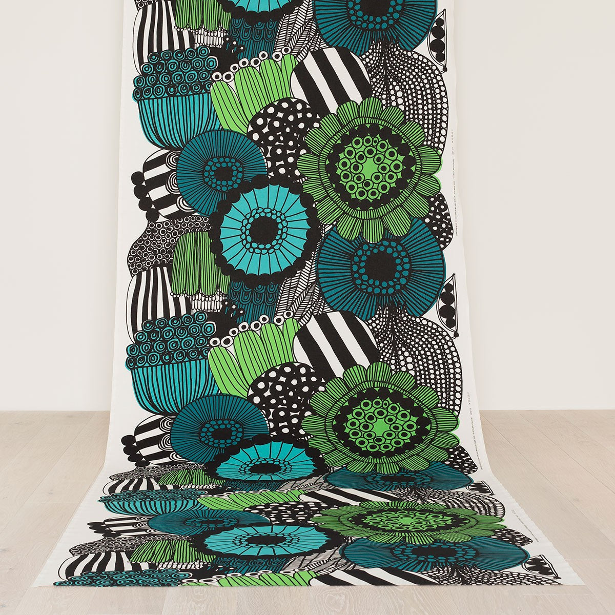 Marimekko Siirtolapuutarha Turquoise / Green Cotton Fabric Repeat