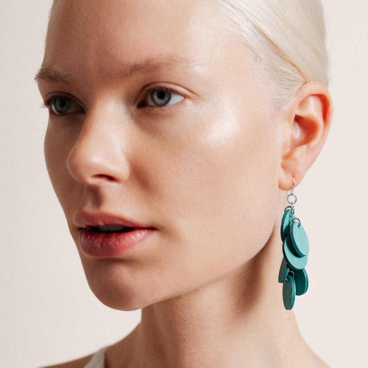 aarikka Juolukka Aqua Green Earrings