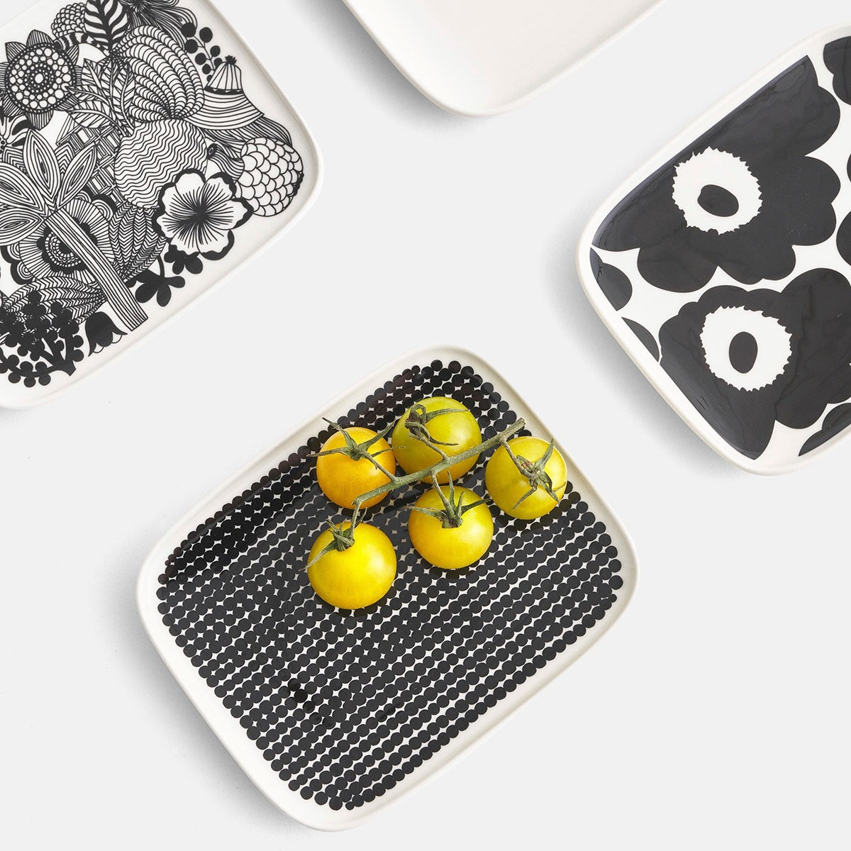 Marimekko Rasymatto Black / White Small Plate