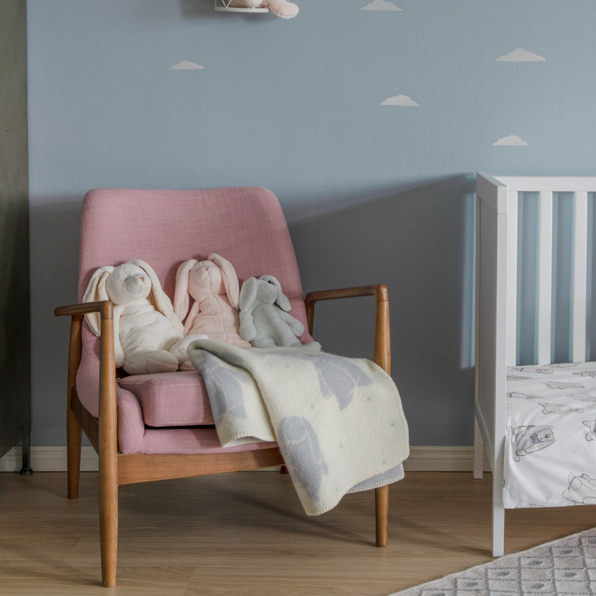 Pentik Halipupu Light Grey / White Baby Blanket