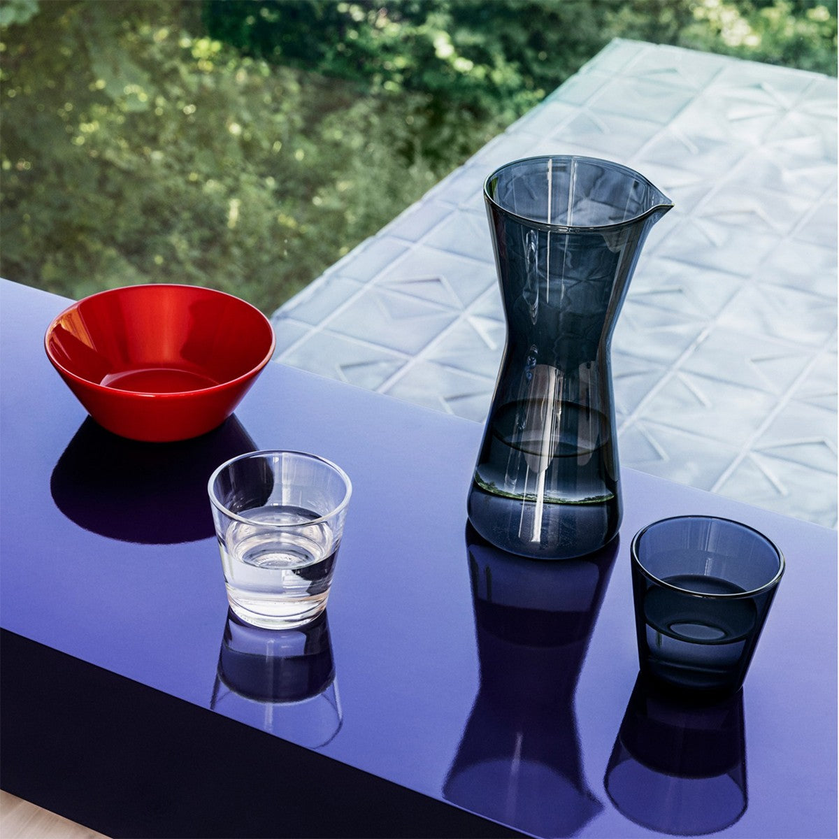 iittala Kartio Dark Grey Pitcher