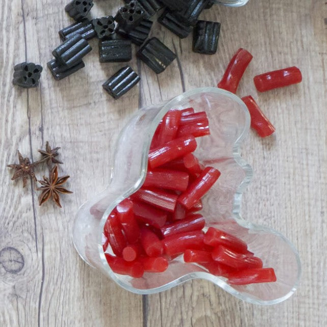 Halva European Style Strawberry Licorice
