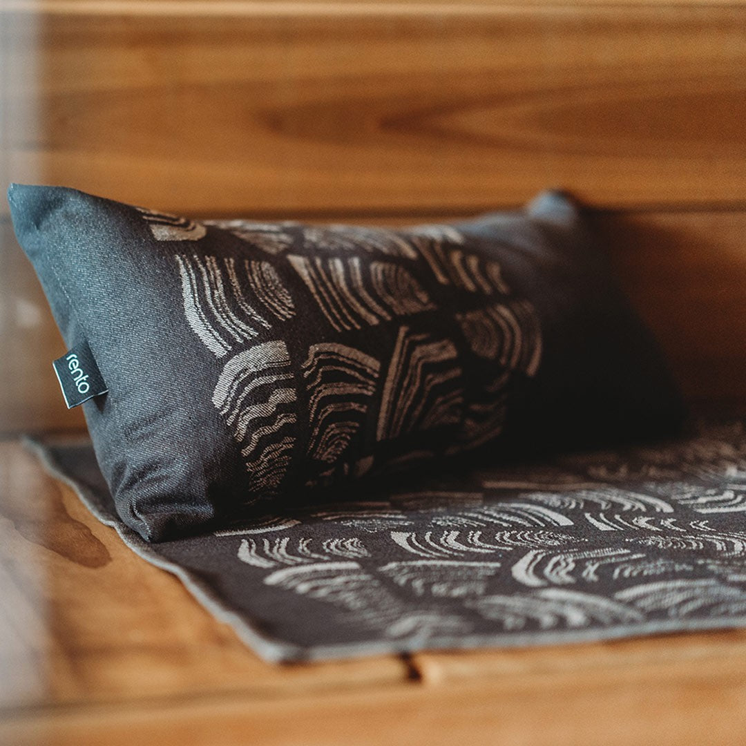 Rento Pino Black Sauna Seat Cover