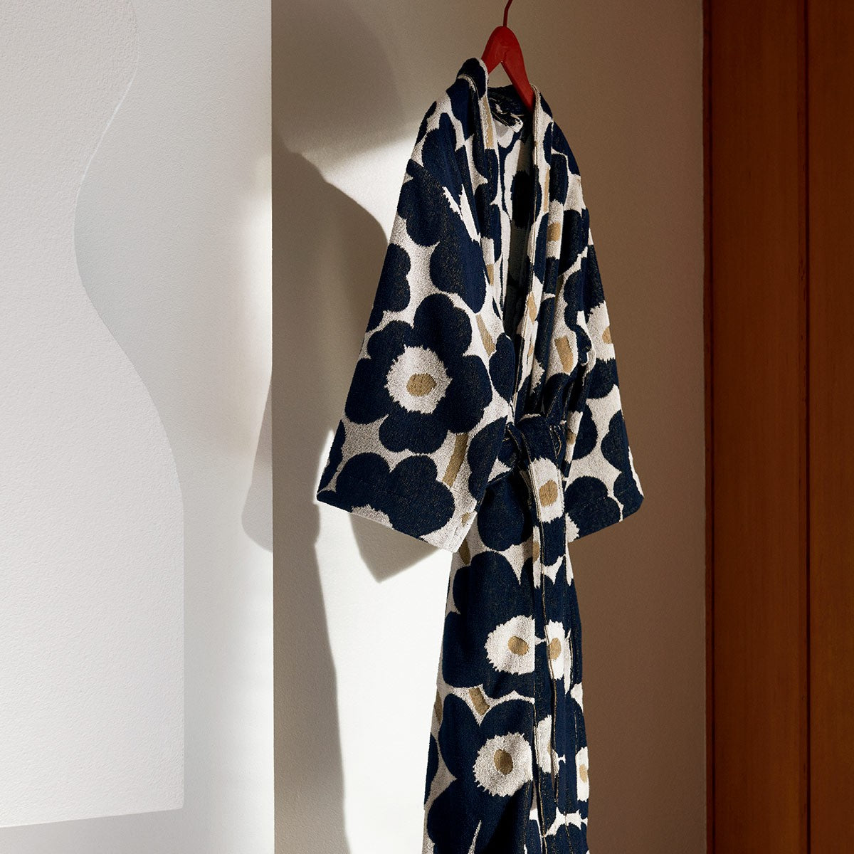 Marimekko Unikko White / Dark Blue / Gold Bathrobe