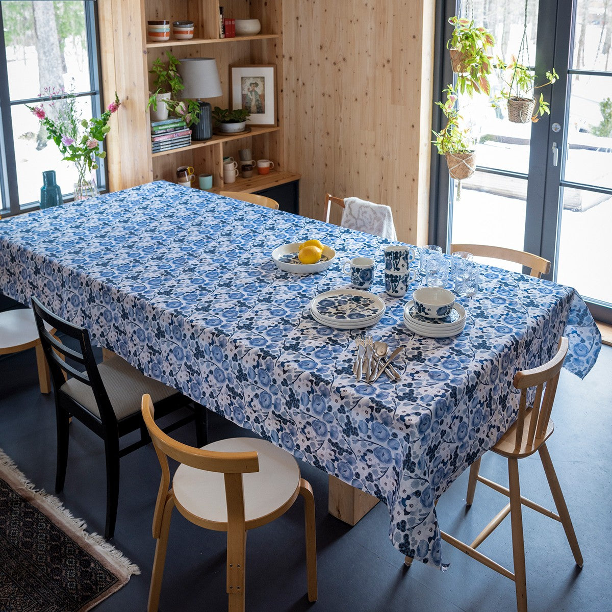 Pentik Lapin Kukka White / Blue Tablecloth