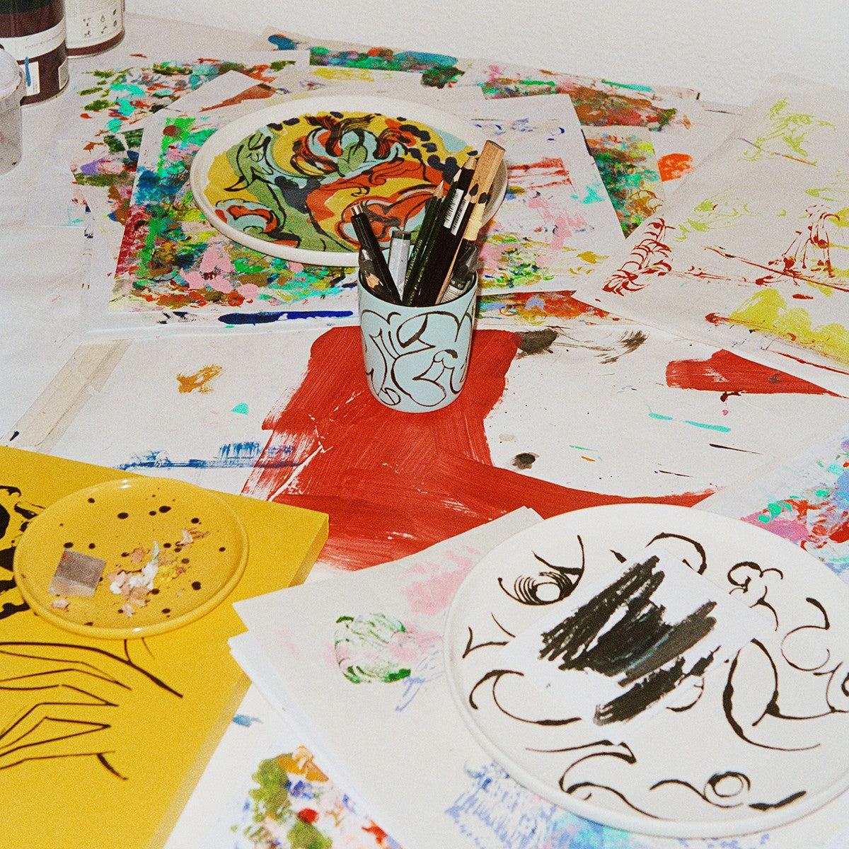 Marimekko Vildstjalk & Kraftmo Black / White / Multi Dinner Plates - Set of 2