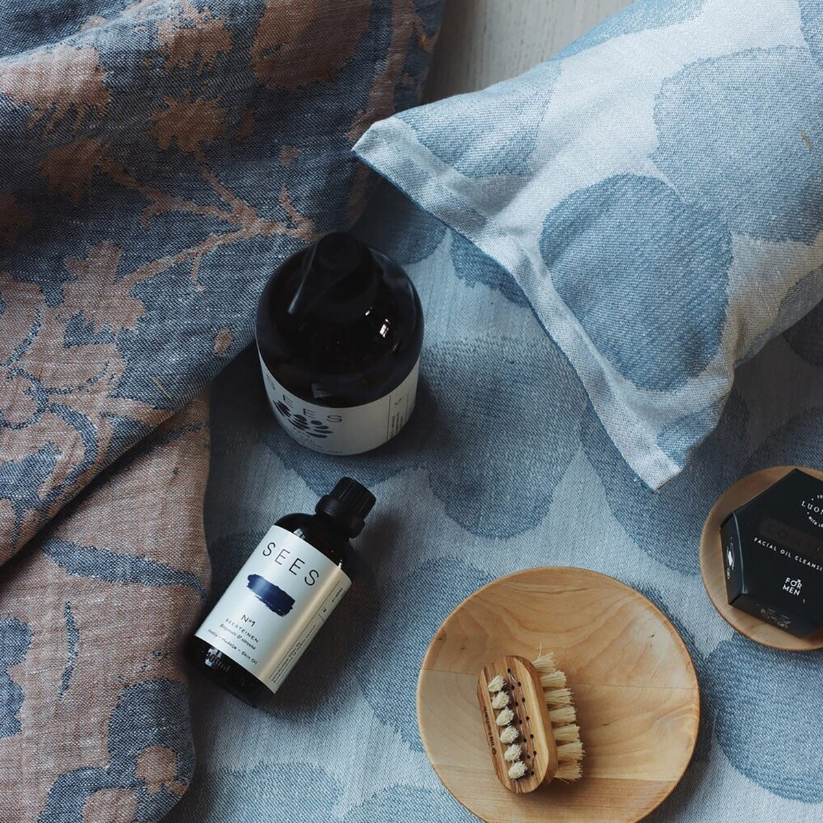Lapuan Kankurit Sade Blue Linen Sauna Pillow