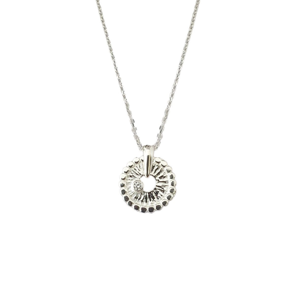 Korunilo Small Silver Moon Necklace