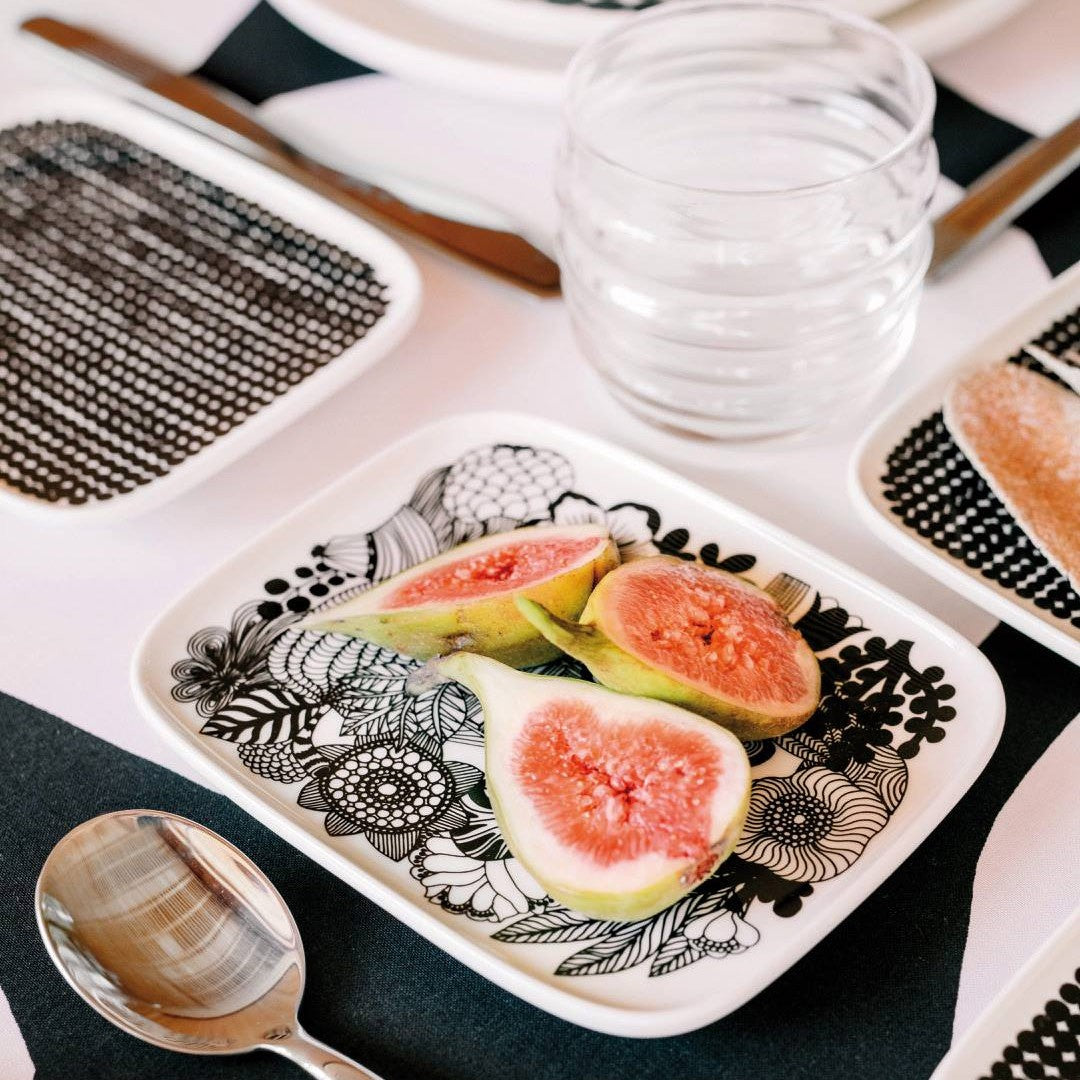 Marimekko Siirtolapuutarha Black / White Small Plate