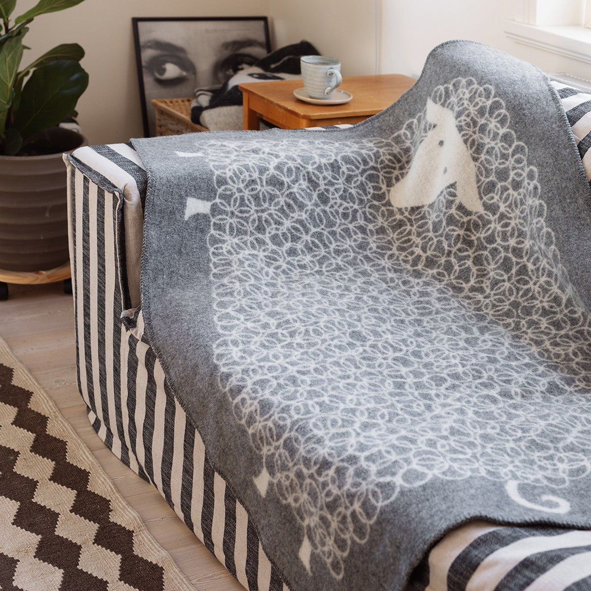 Lapuan Kankurit Kili Grey Wool Throw Blanket