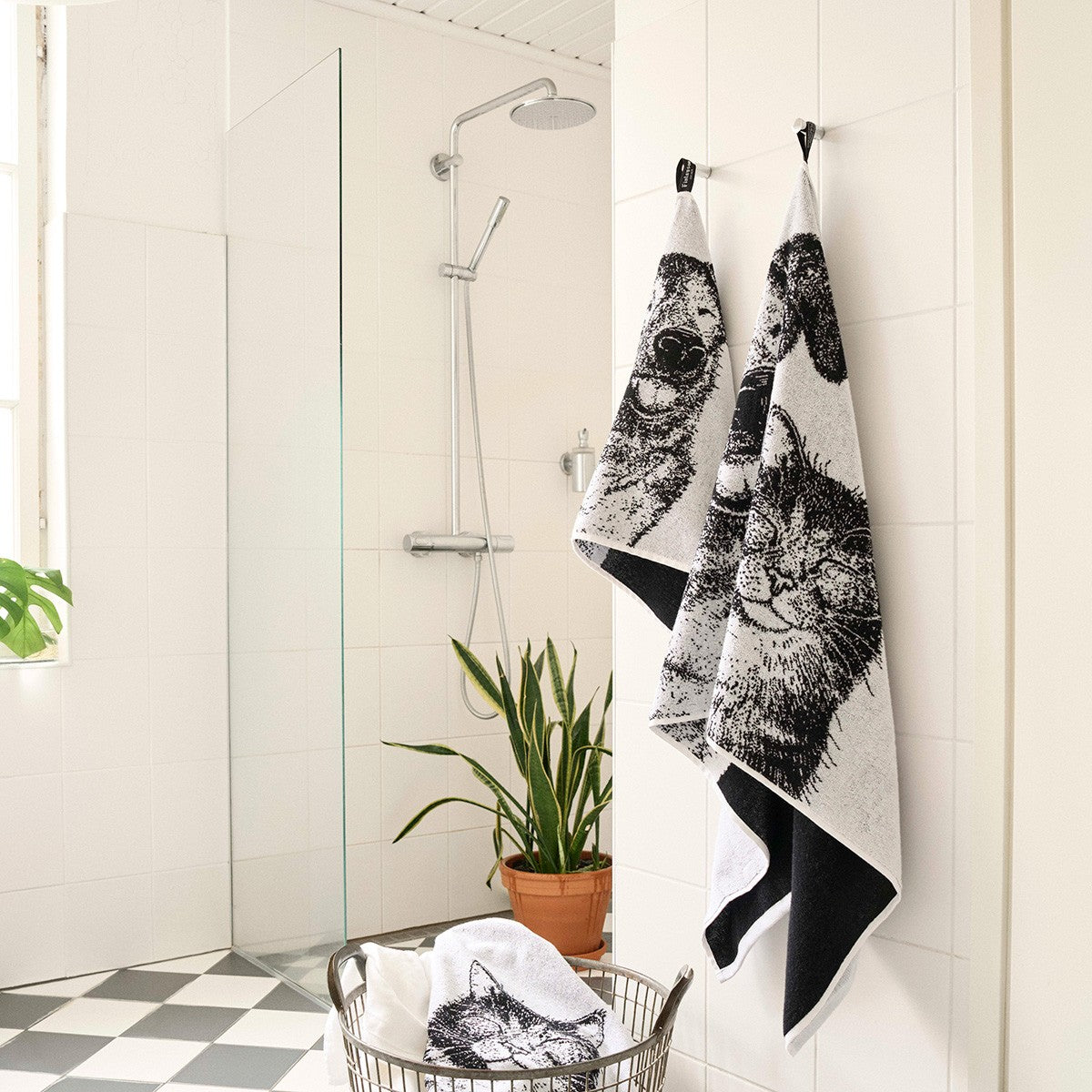 Finlayson Koira ja Kissa Black / White Bath Towel
