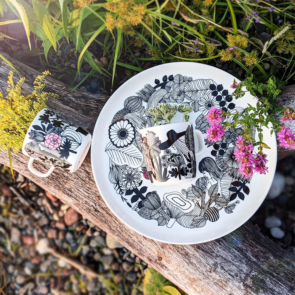 Marimekko Siirtolapuutarha Large Mug