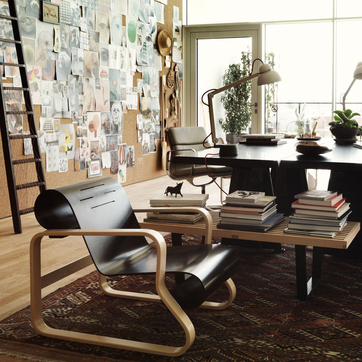 Artek Alvar Aalto 41 - Paimio Scroll Chair