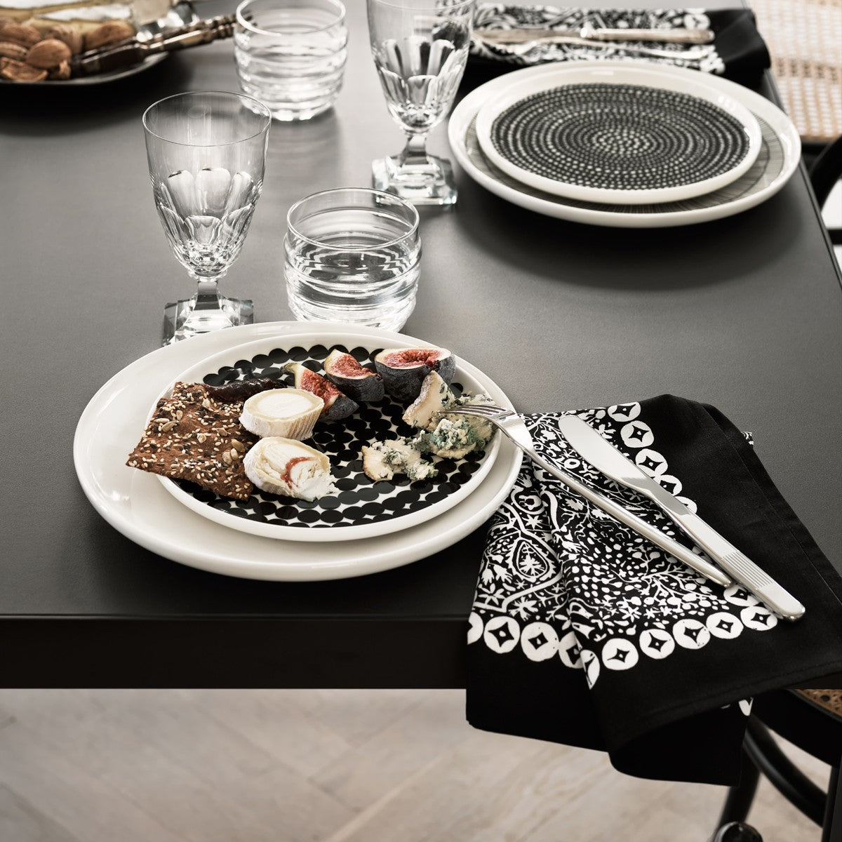 Marimekko Siirtolapuutarha Salad Plate