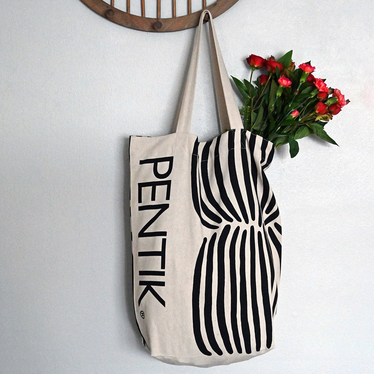 Pentik Vilja Beige / Black Tote Bag