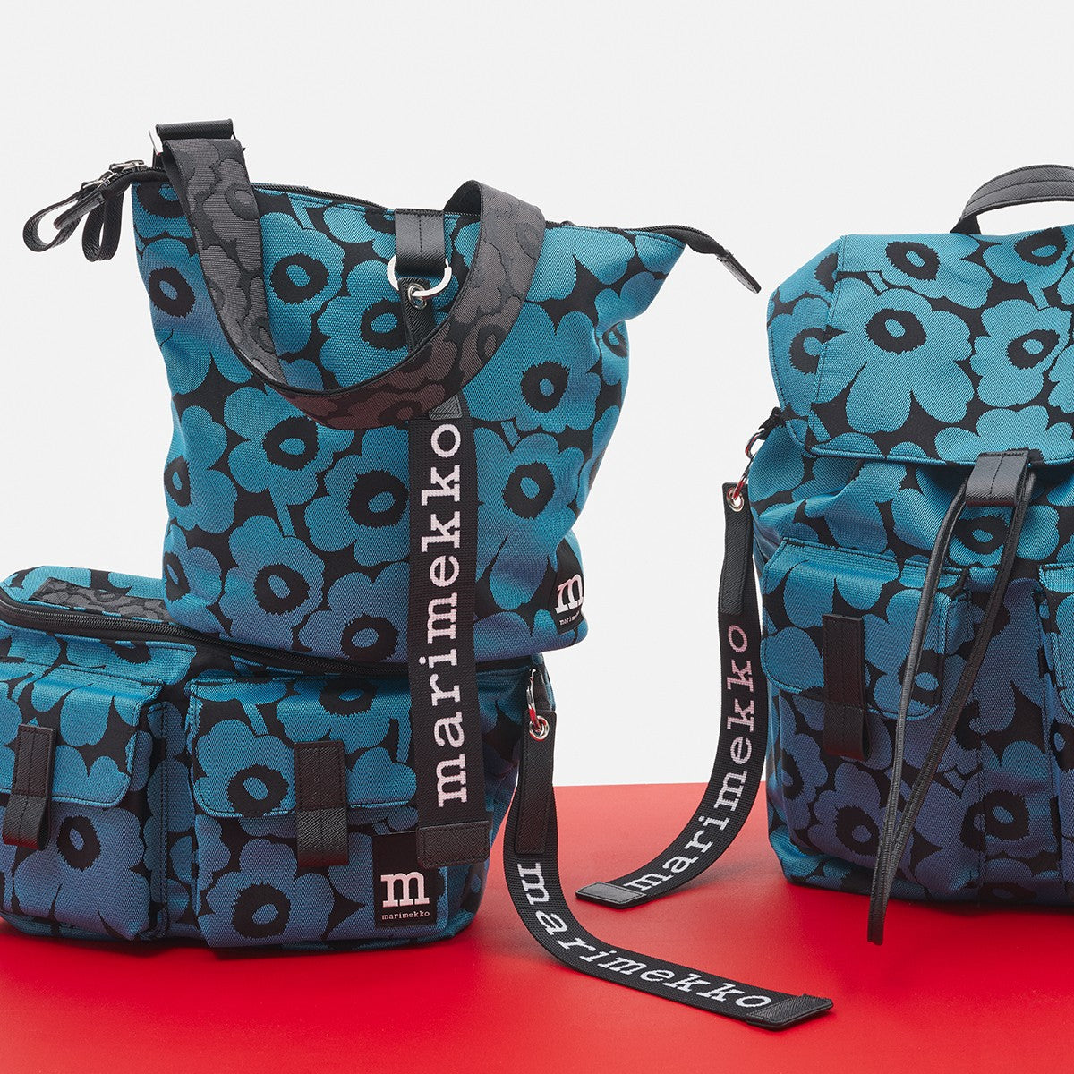 Marimekko Unikko Black / Blue Medium Sling Shoulder Bag
