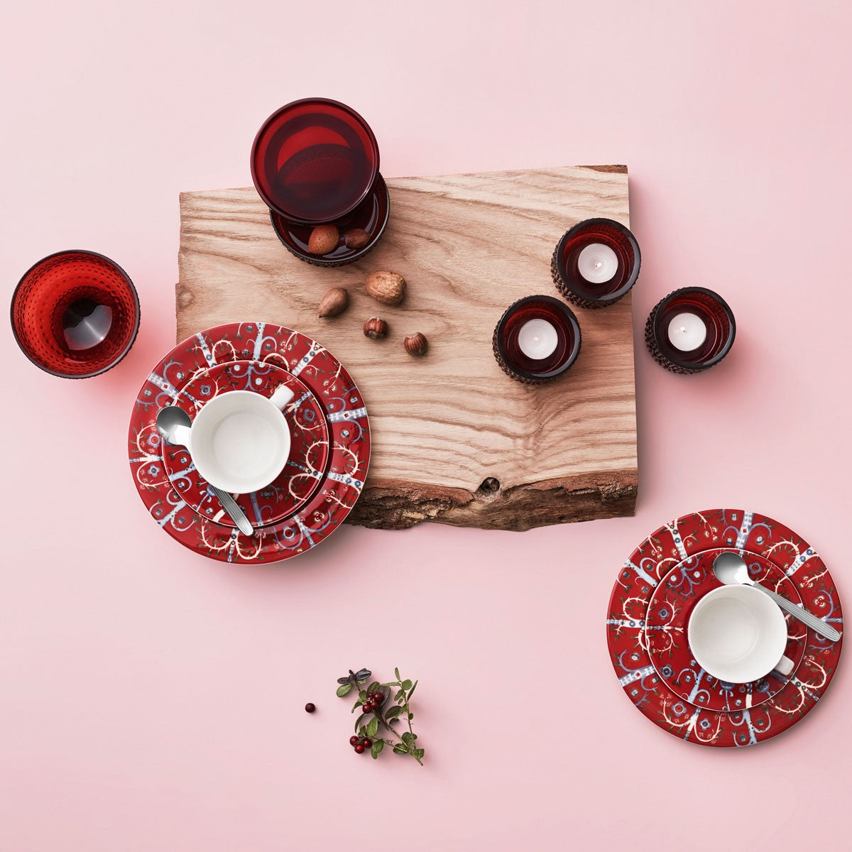 iittala Taika Red Salad Plate