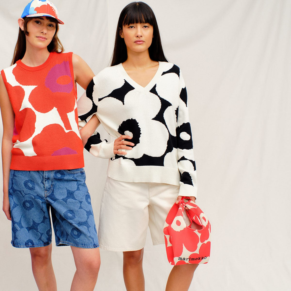 Marimekko Unikko Red / Tan Mini Knitted Tote Bag