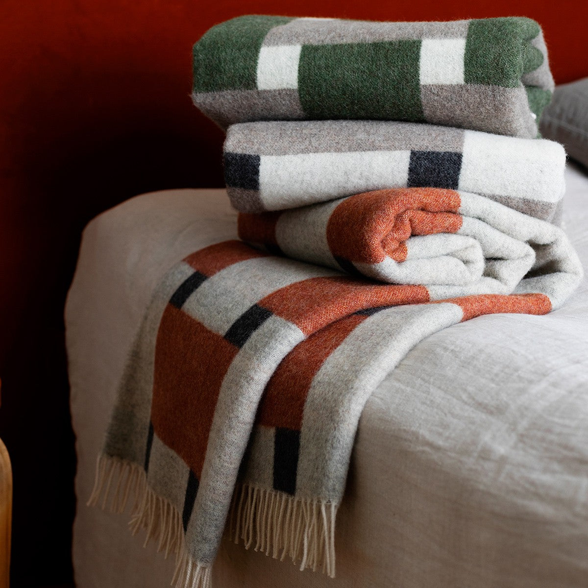 Lapuan Kankurit Punos Olive / Grey / White Wool Blanket
