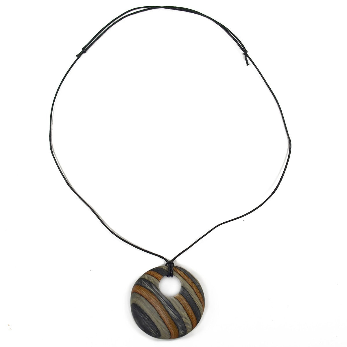 Visapaja Thin Stripes Wooden Necklace