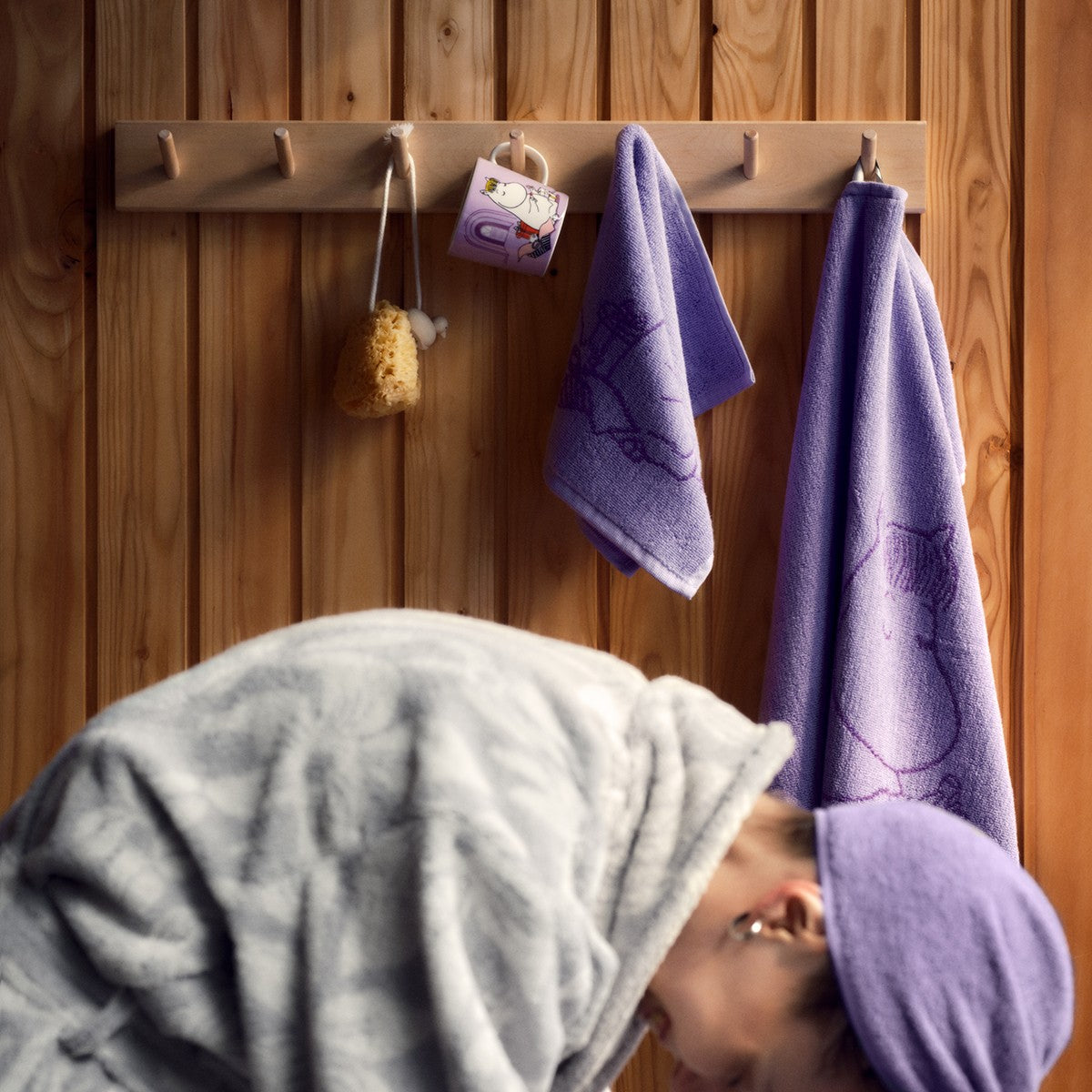 Arabia Moomin Snorkmaiden Purple Bath Towel