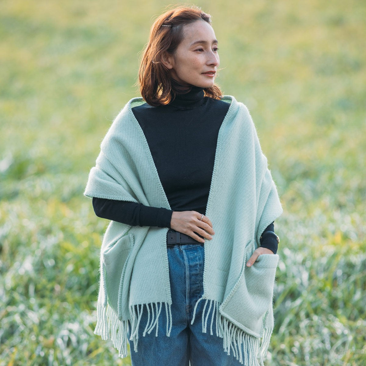 Lapuan Kankurit Uni Mint Green Wool Pocket Shawl