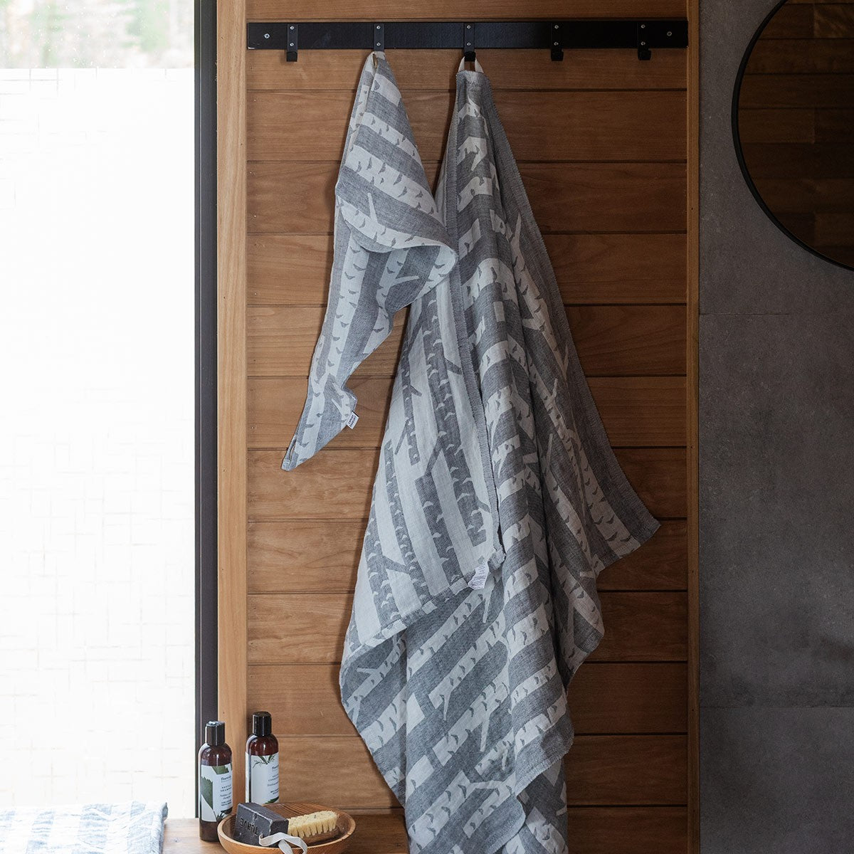 Lapuan Kankurit Koivu White / Grey Linen Sauna Towel / Bench Cover