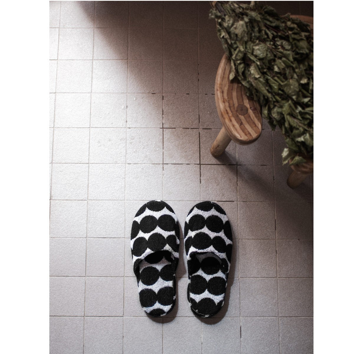 Marimekko Rasymatto Black / White Slippers