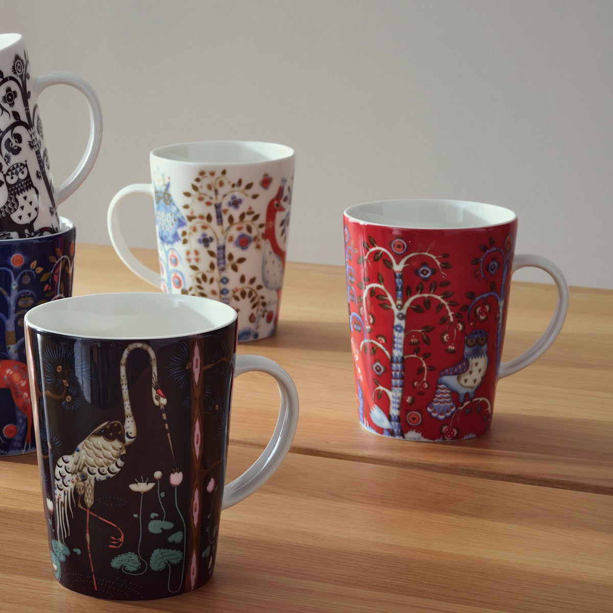 iittala Taika Red Large Mug - 13-1/2 oz