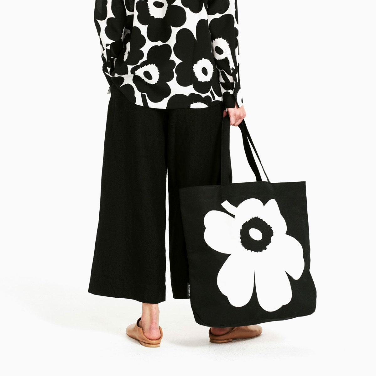 Marimekko Unikko Torna Black / White Canvas Bag