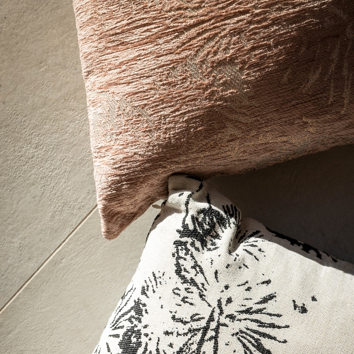 Pentik Havu Pink Jacquard Throw Pillow