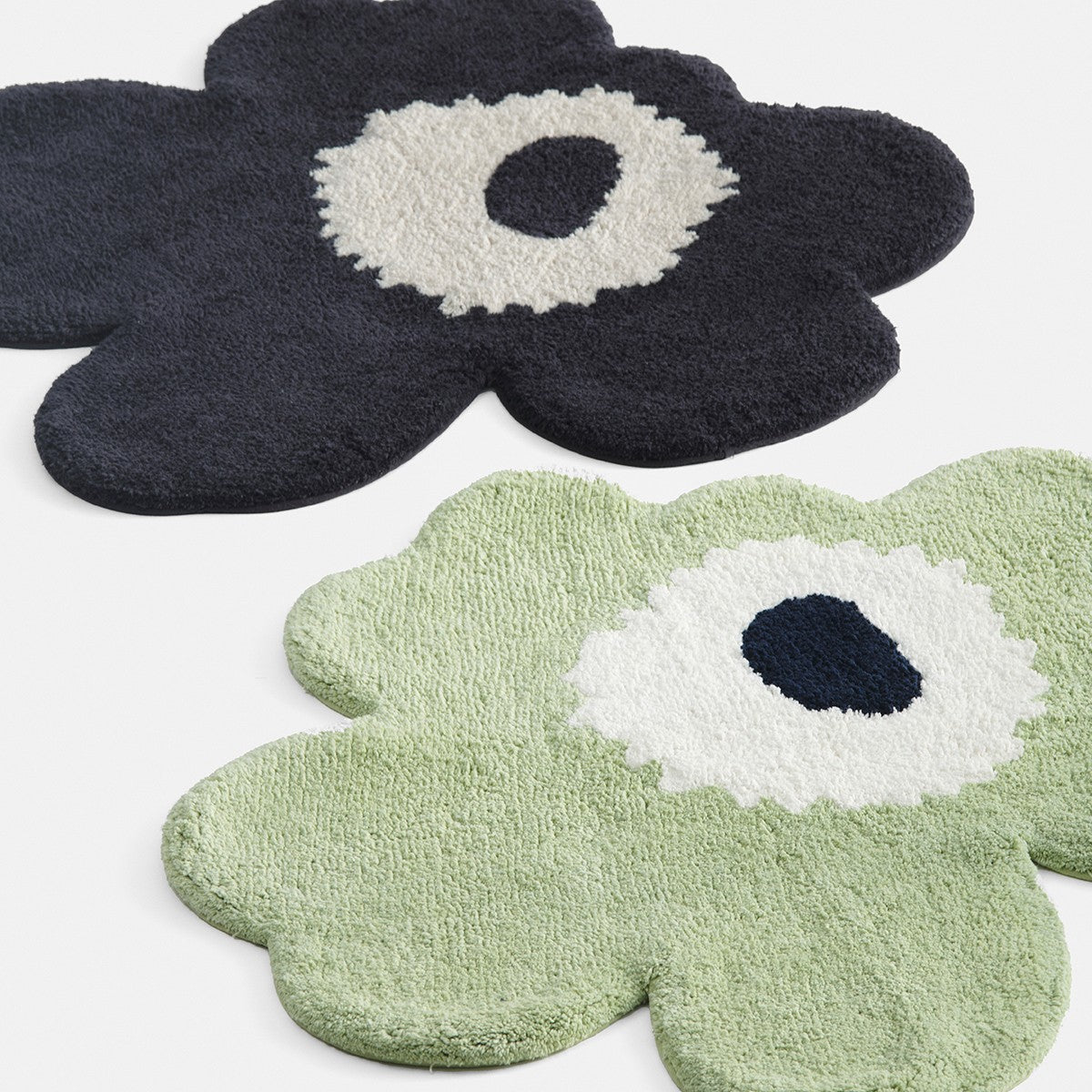 Marimekko Unikko Sage Green / Off White / Navy Bath Mat