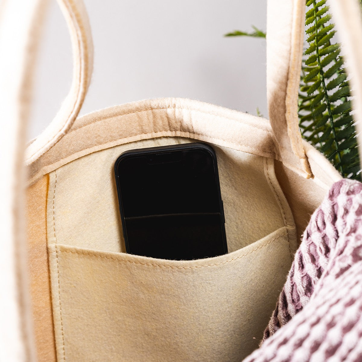 Muurla Moomin Tan / White Beach Bag