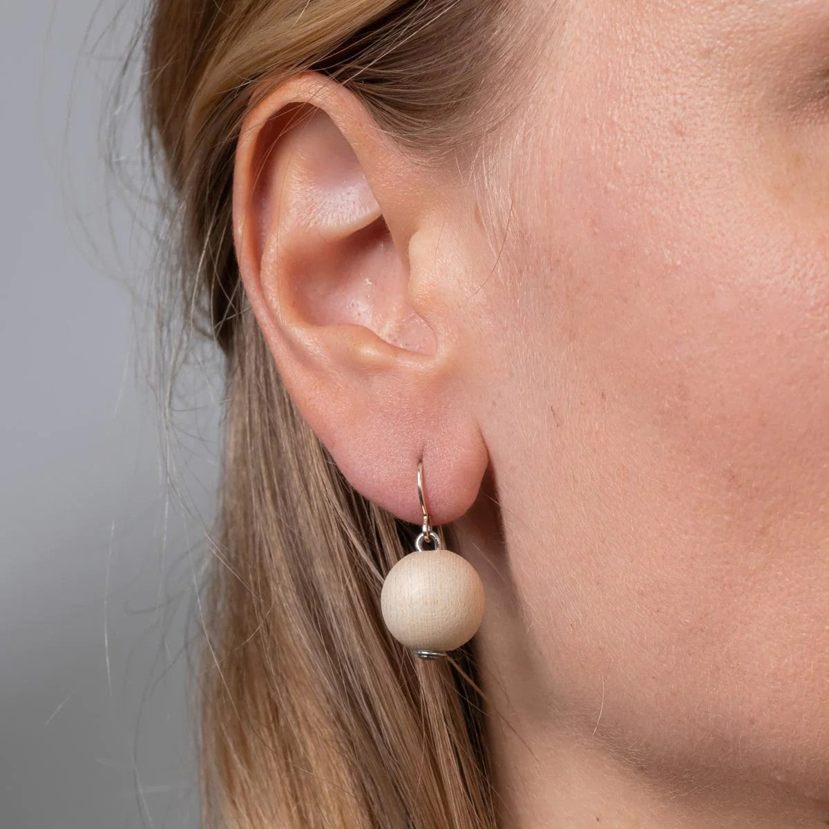 aarikka Karpalo Ivory Earrings