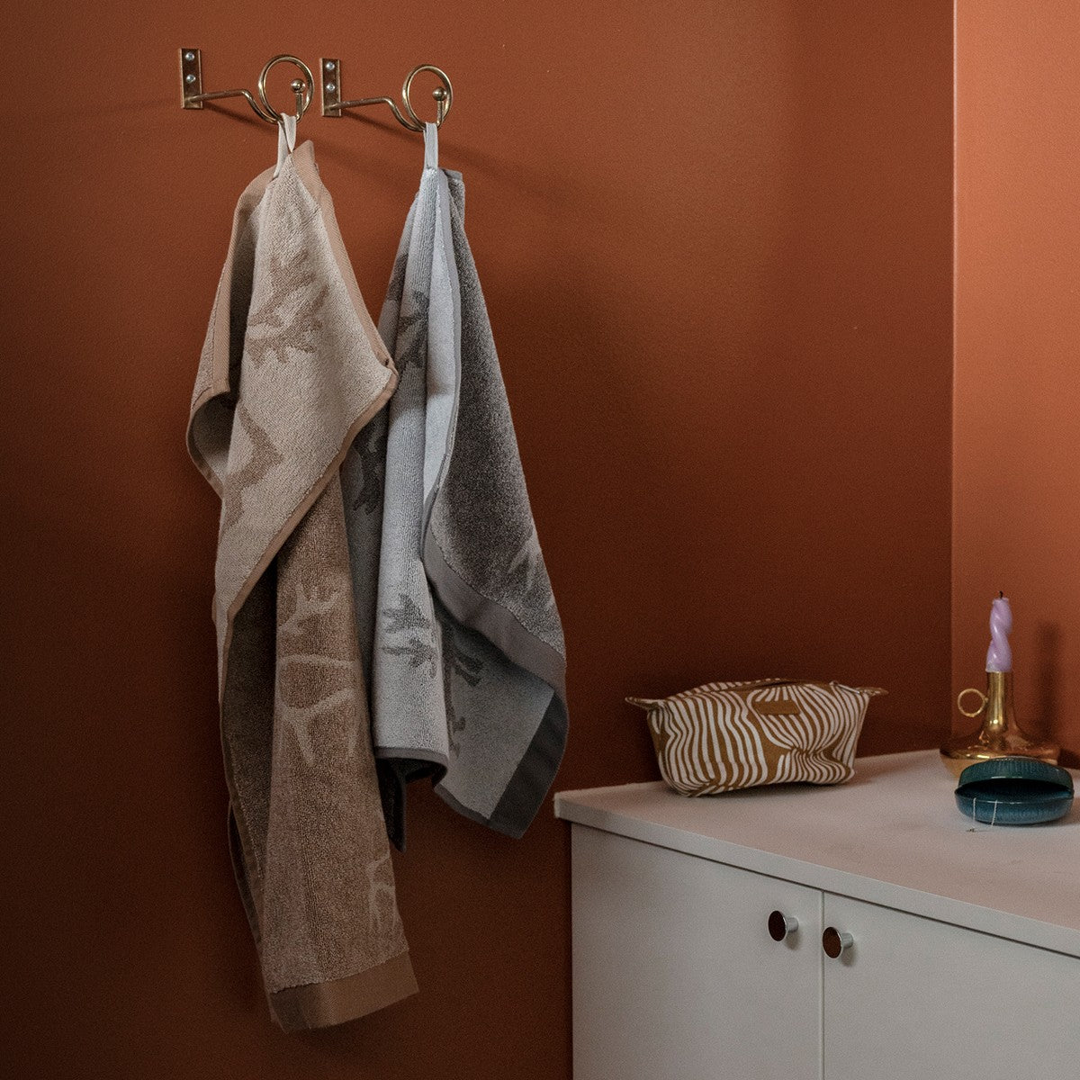 Pentik Saaga Brown Hand Towel