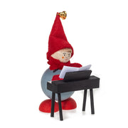 Lenni Playing Piano Tonttu