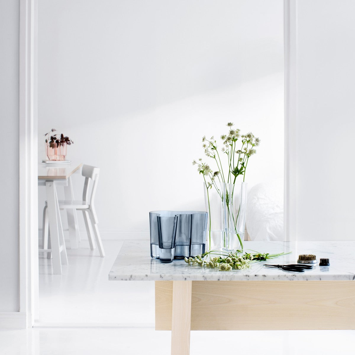 iittala Aalto Finlandia Clear Vase - 10"