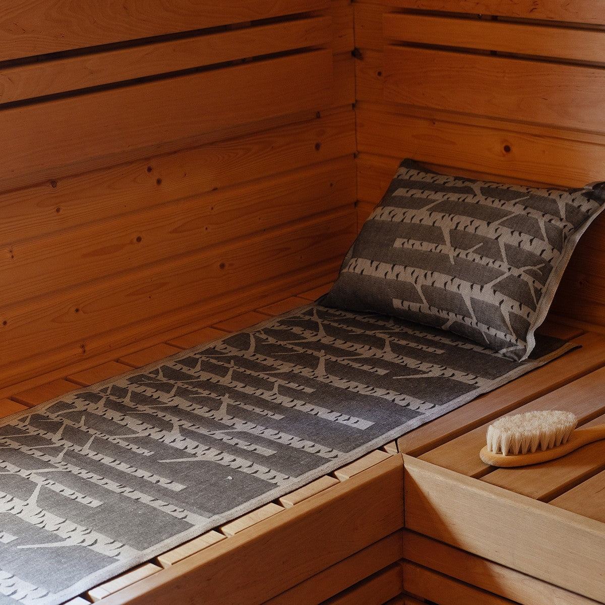 Lapuan Kankurit Koivu Grey / White Large Sauna Pillow