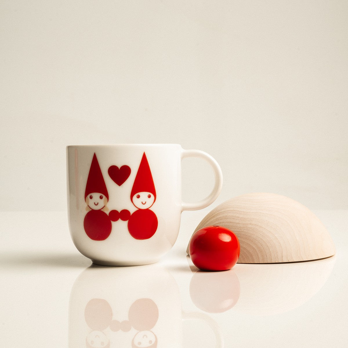 aarikka Elf Love Red / White Mug