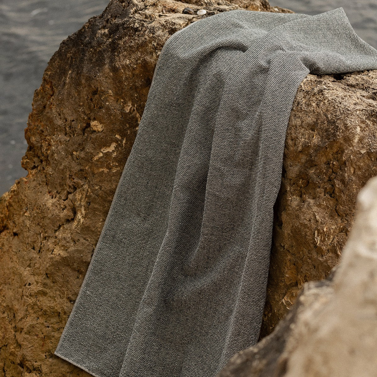 Lapuan Kankurit Meri Black Sauna Bath Towel