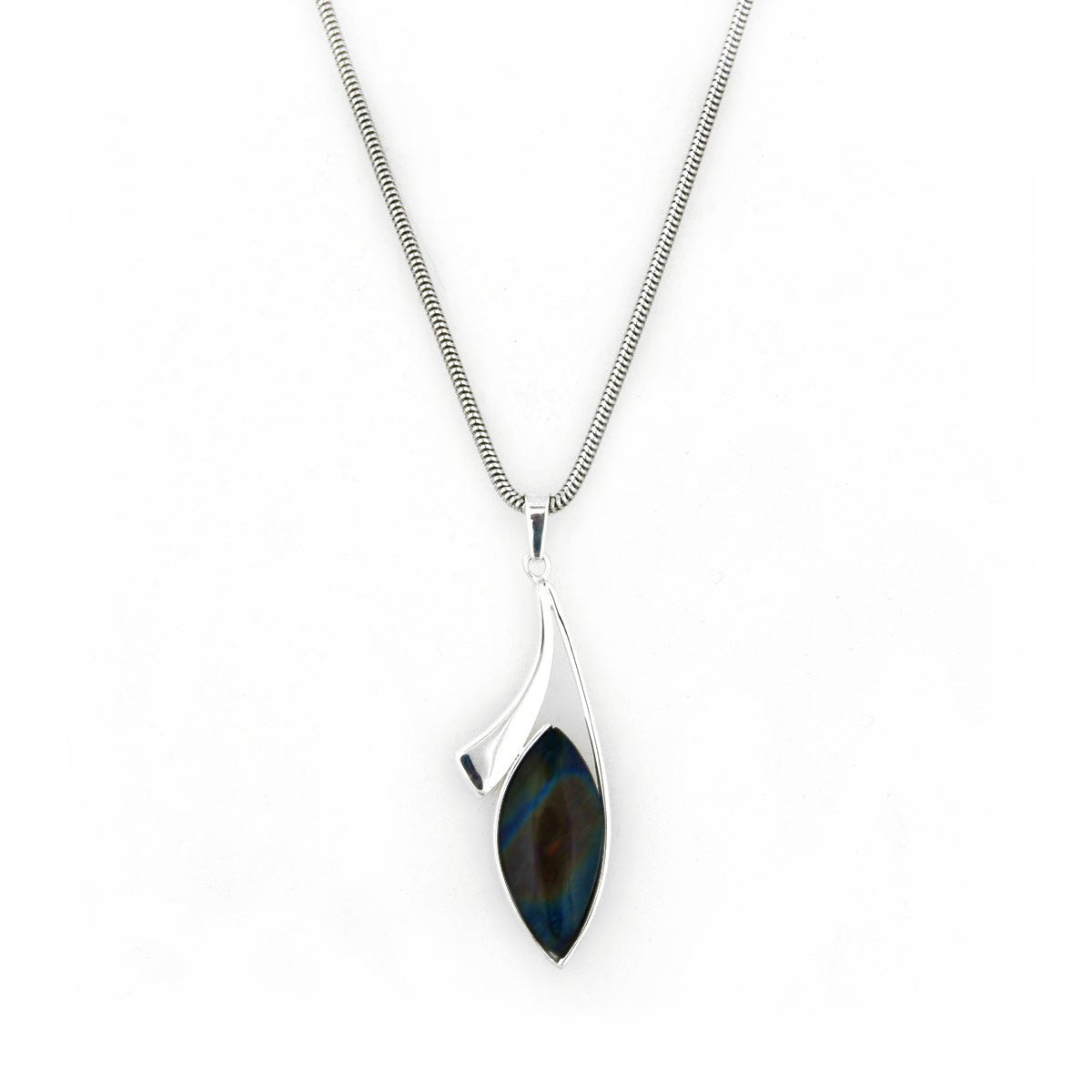 FinnFeelings Spectrolite Silver Pendant Necklace