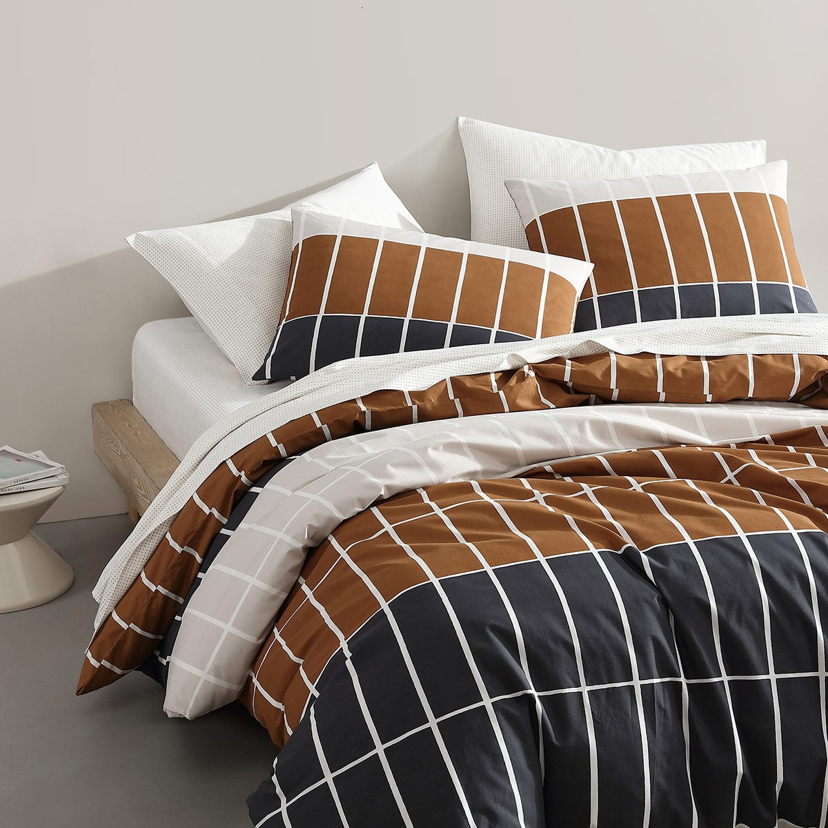 Marimekko Tiiliskivi Brown / Charcoal / Beige King Duvet Cover Set